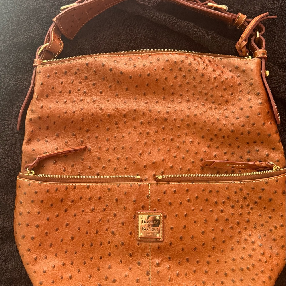 Purse Dooney & Bourke